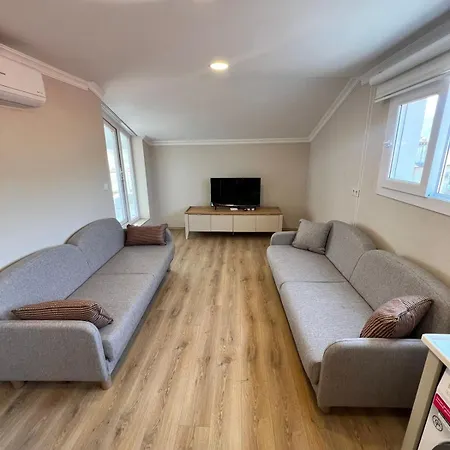New One One In The Center Of Apartment Fethiye